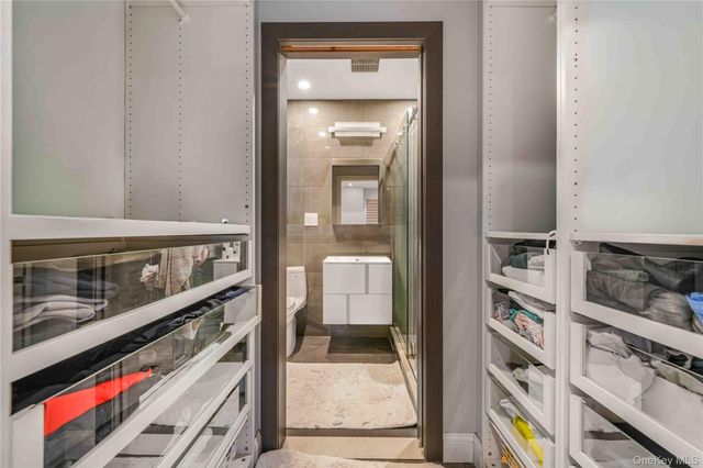 1324 Robin Lane 1195, Bayside, NY 11360