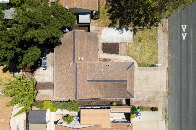 15512 Farnsworth St, San Leandro, CA 94579