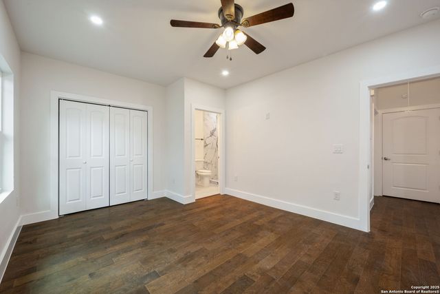 1030 elsmere, San Antonio, TX 78201