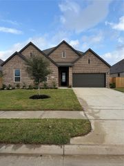 6010 Marina Ray Drive, Baytown, TX 77521