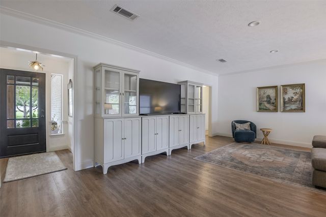 510 N Clark Road, Duncanville, TX 75116