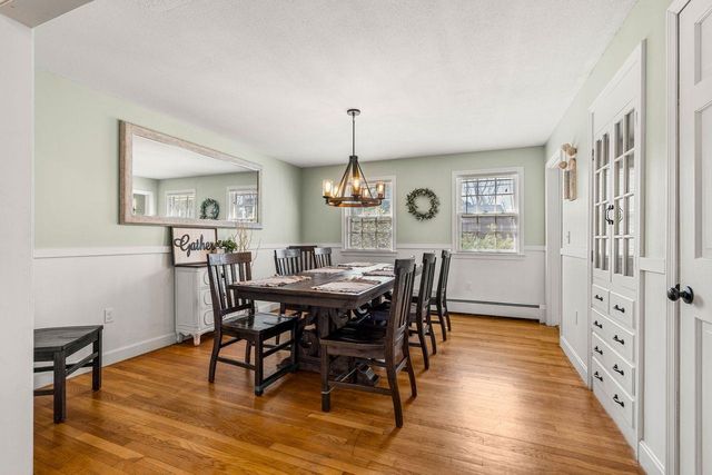 11 Fairway Drive, Amherst, NH 03031