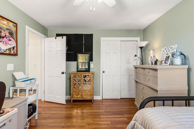 11 Fairway Drive, Amherst, NH 03031