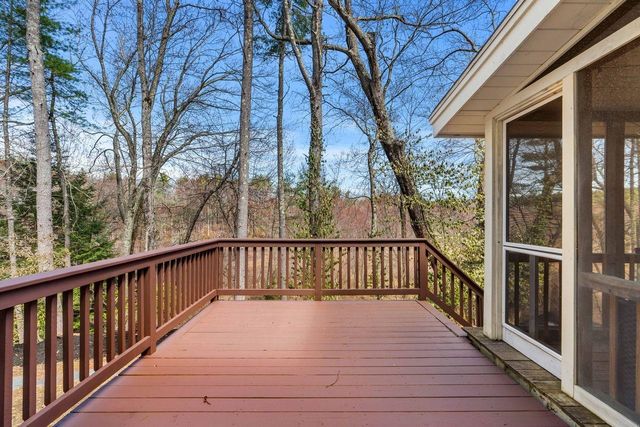 11 Fairway Drive, Amherst, NH 03031