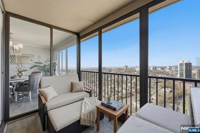 6 Horizon 2809, Fort Lee, NJ 07024