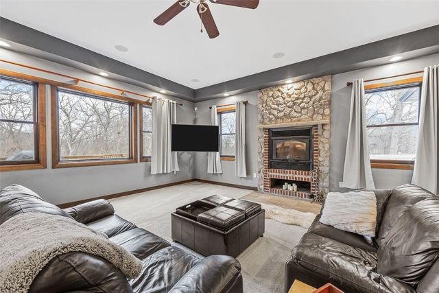 3684 Crippen Court NE, North Liberty, IA 52317