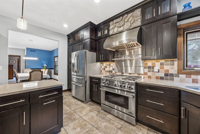 3684 Crippen Court NE, North Liberty, IA 52317