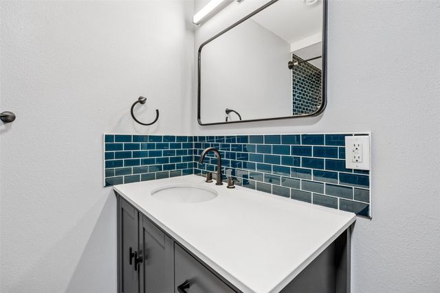 3684 Crippen Court NE, North Liberty, IA 52317