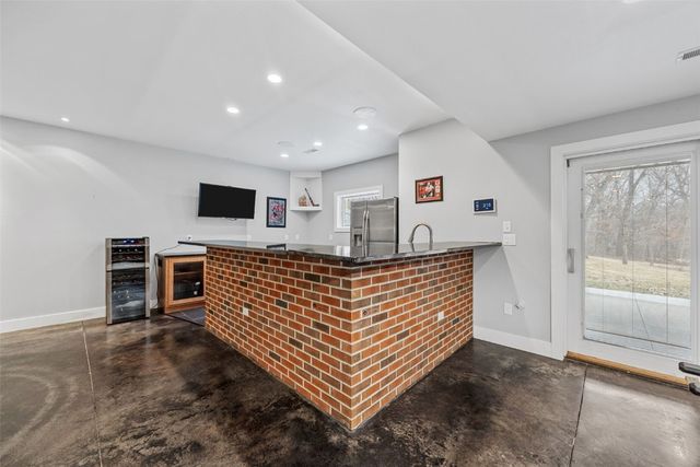 3684 Crippen Court NE, North Liberty, IA 52317