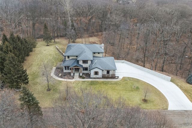 3684 Crippen Court NE, North Liberty, IA 52317