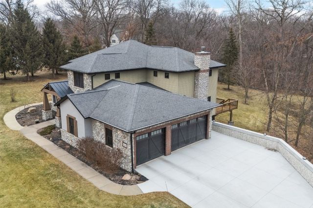 3684 Crippen Court NE, North Liberty, IA 52317