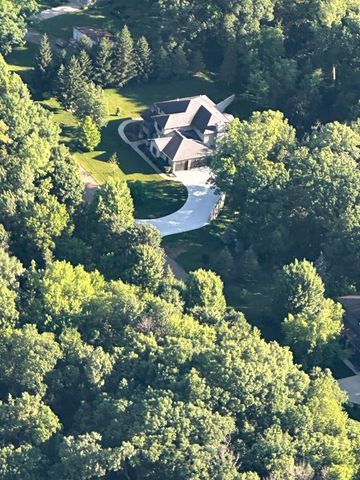 3684 Crippen Court NE, North Liberty, IA 52317