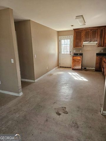 107 Flint 40, Fitzgerald, GA 31750