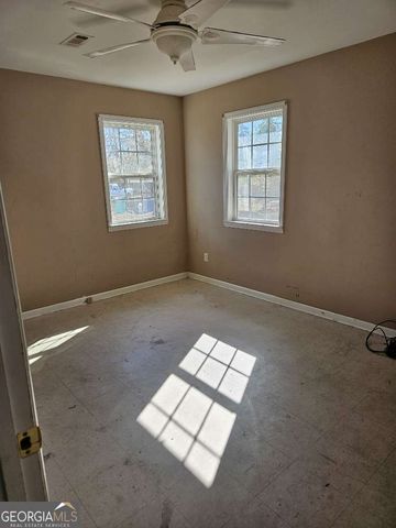107 Flint 40, Fitzgerald, GA 31750