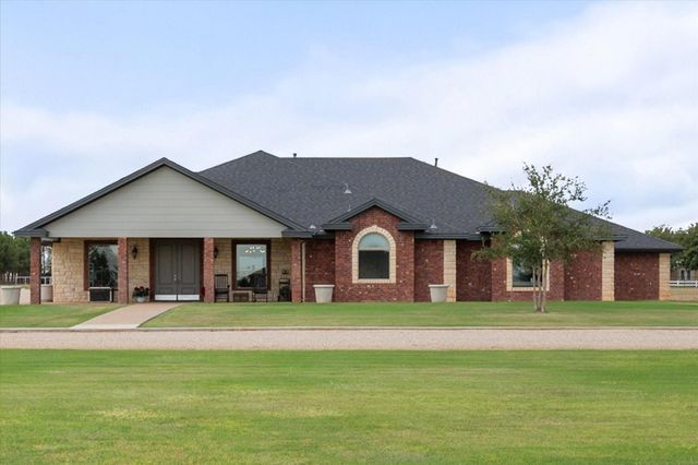 1026 Willow Road, Wilson, TX 79381