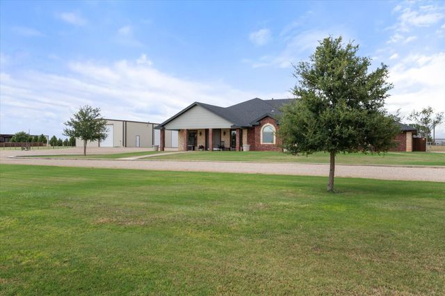 1026 Willow Road, Wilson, TX 79381
