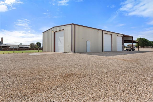 1026 Willow Road, Wilson, TX 79381