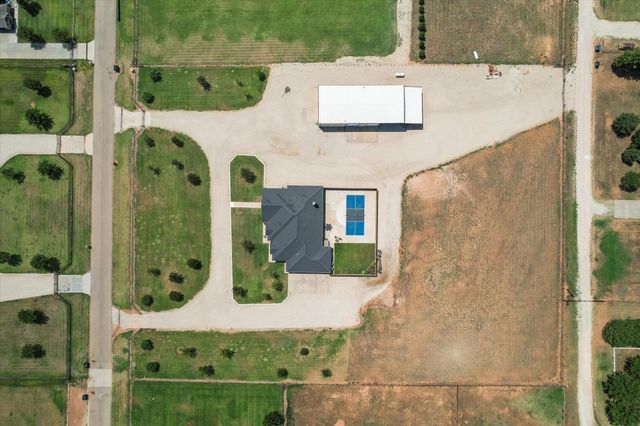 1026 Willow Road, Wilson, TX 79381