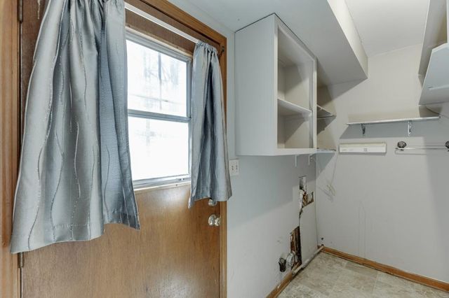 1301 Renee Drive SW, Lilburn, GA 30047