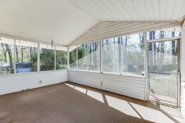 1301 Renee Drive SW, Lilburn, GA 30047