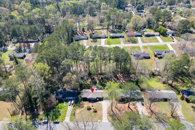 1301 Renee Drive SW, Lilburn, GA 30047