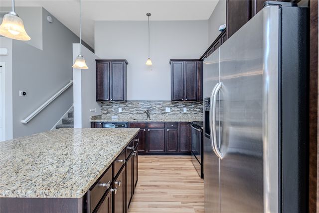 197 79th Street, West Des Moines, IA 50266