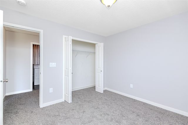 197 79th Street, West Des Moines, IA 50266