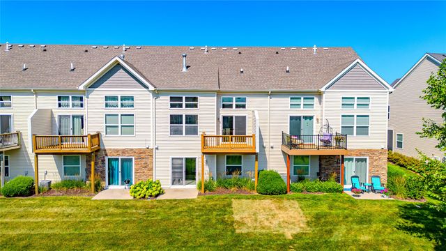197 79th Street, West Des Moines, IA 50266