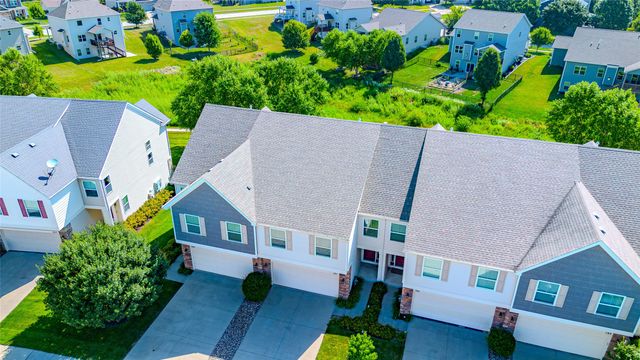 197 79th Street, West Des Moines, IA 50266