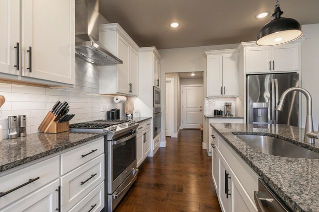 4749 E Rutherford Street, Springfield, MO 65802