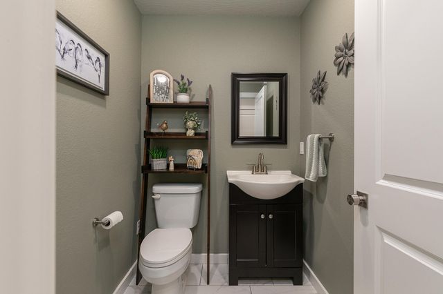 4749 E Rutherford Street, Springfield, MO 65802