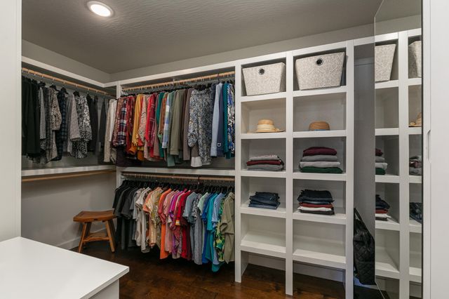 4749 E Rutherford Street, Springfield, MO 65802