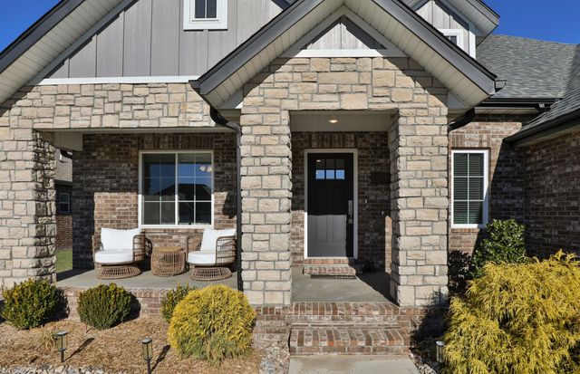 4749 E Rutherford Street, Springfield, MO 65802