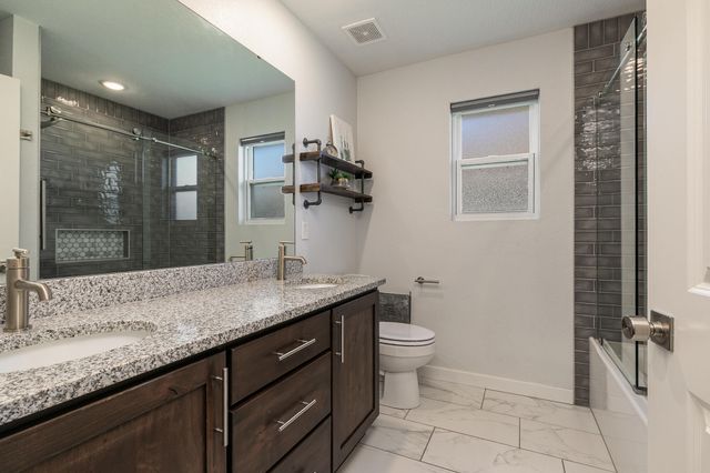 4749 E Rutherford Street, Springfield, MO 65802