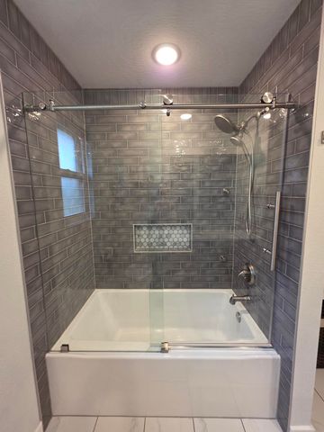 4749 E Rutherford Street, Springfield, MO 65802