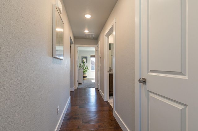 4749 E Rutherford Street, Springfield, MO 65802