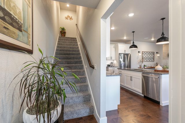 4749 E Rutherford Street, Springfield, MO 65802