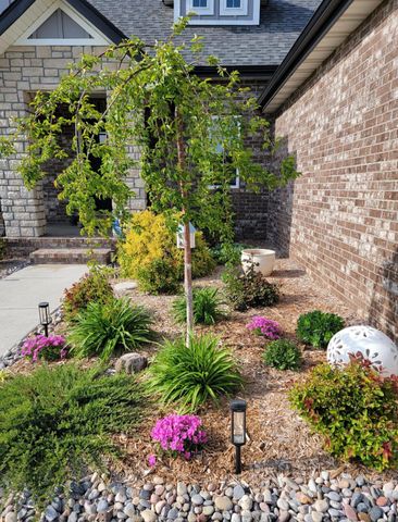 4749 E Rutherford Street, Springfield, MO 65802