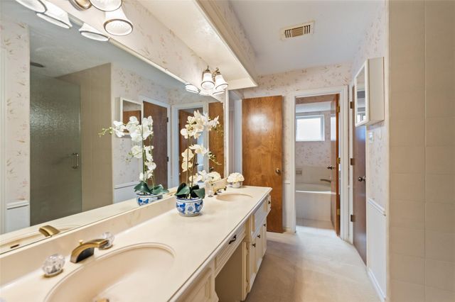 8019 Rebawood Drive, Humble, TX 77346