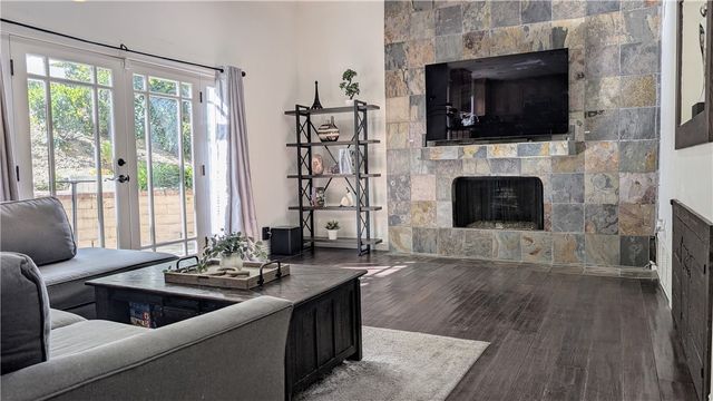 20224 Chapter, Woodland Hills, CA 91364