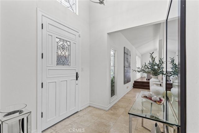 20224 Chapter, Woodland Hills, CA 91364
