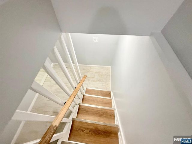 13 Roosevelt Avenue A, Lodi, NJ 07644