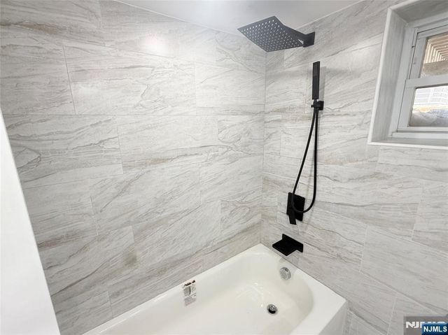 13 Roosevelt Avenue A, Lodi, NJ 07644