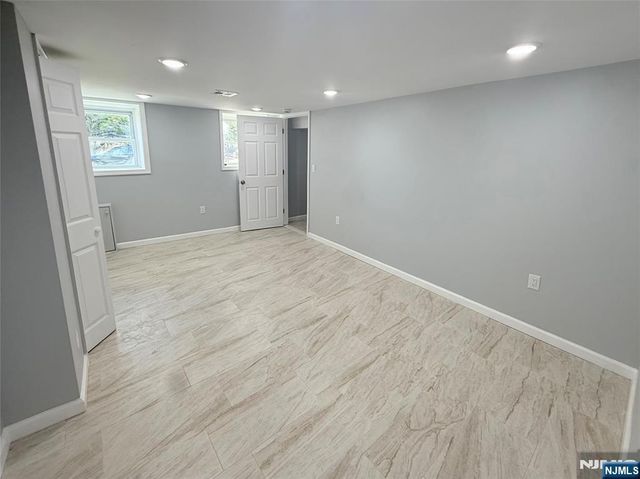 13 Roosevelt Avenue A, Lodi, NJ 07644