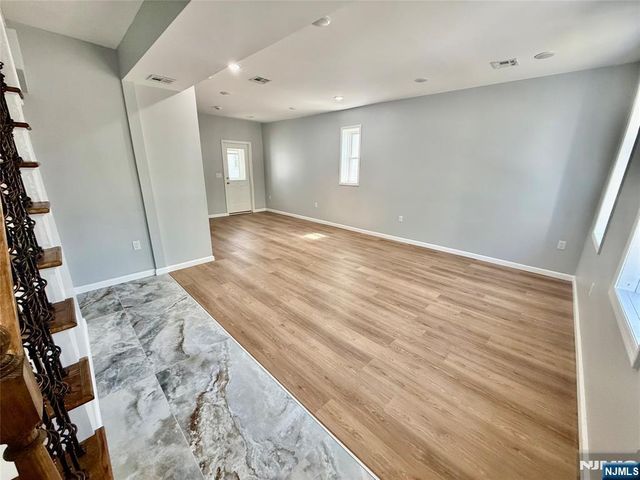 13 Roosevelt Avenue A, Lodi, NJ 07644