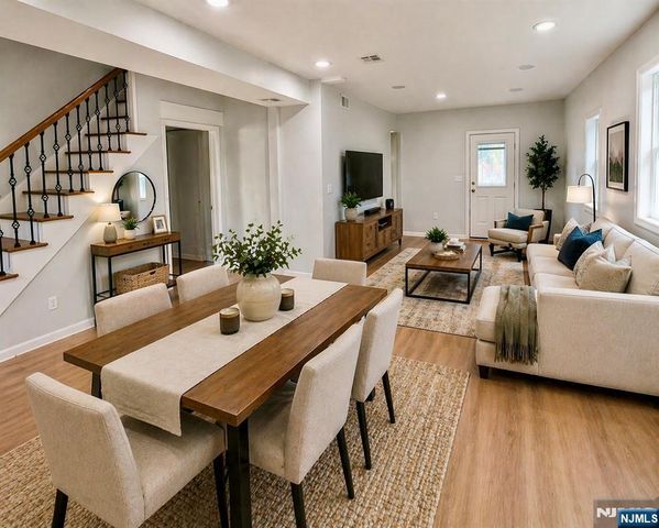 13 Roosevelt Avenue A, Lodi, NJ 07644