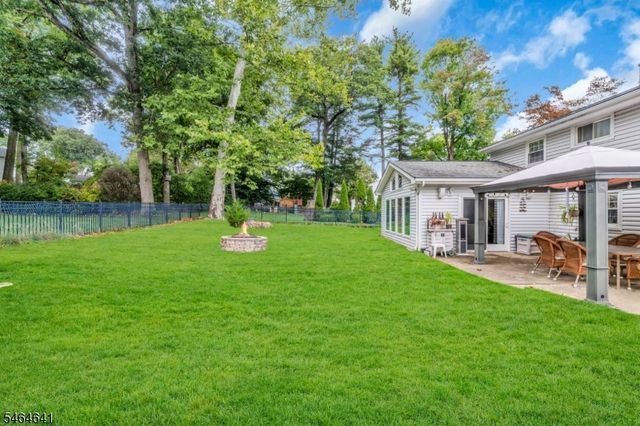 34 Salrit Ave, Waldwick Boro, NJ 07463