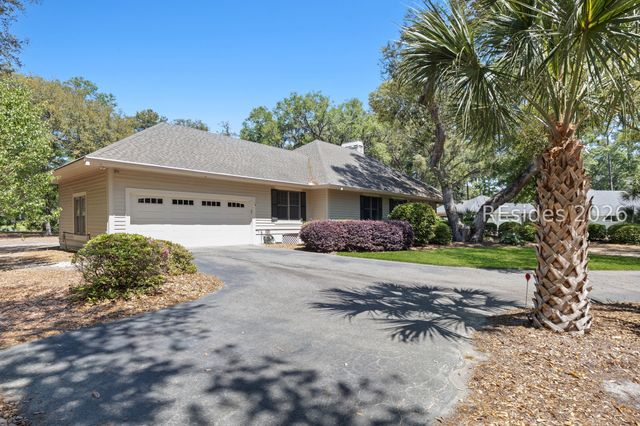 3 Craven Pl, Hilton Head Island, SC 29928