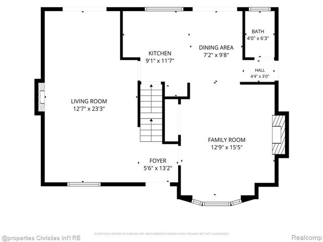 3560 Beach Road, Troy, MI 48084