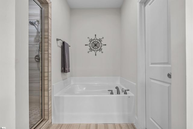 130 Preston Ridge Drive, Seneca, SC 29672